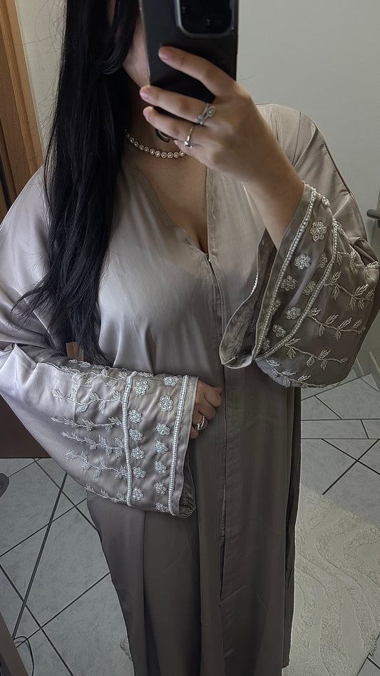 Abaya Inaya