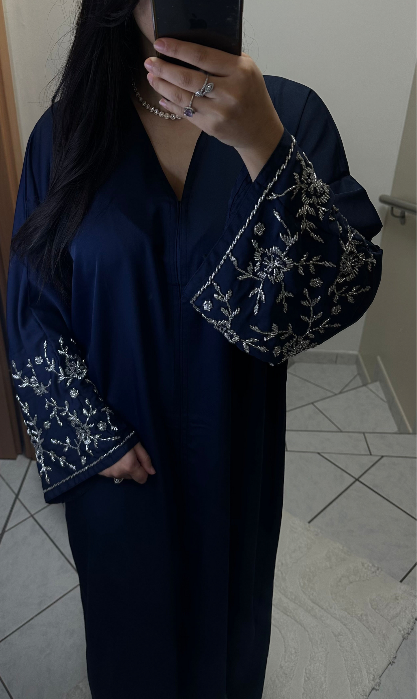 Abaya Nilhen